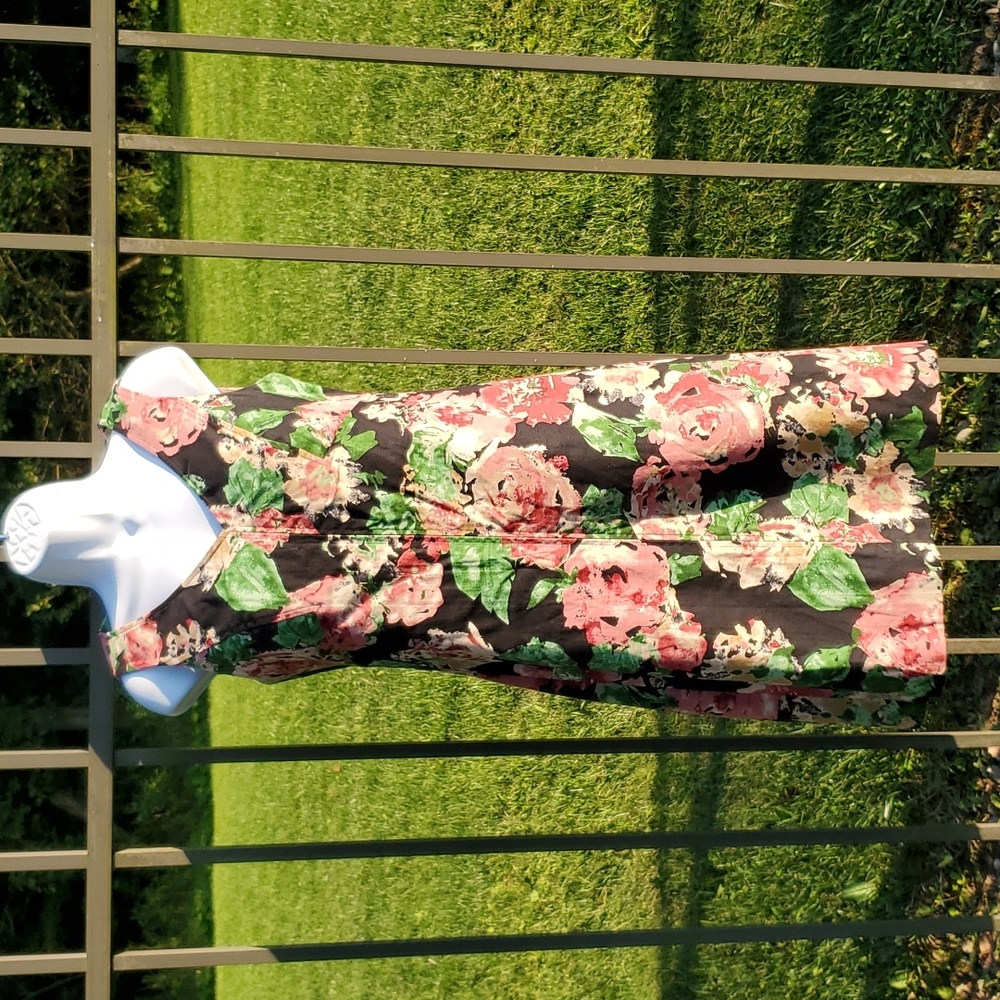 Talbots Petites Pink & Black Floral Shift Dress Size 2P